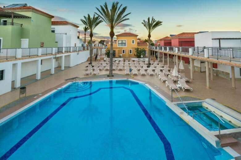 Hotel Broncemar Beach Suites