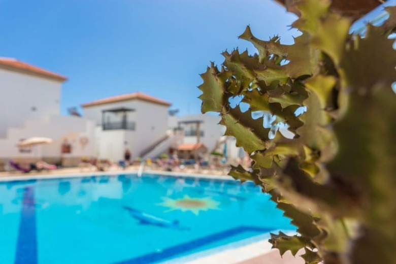 Hotel Broncemar Beach Suites