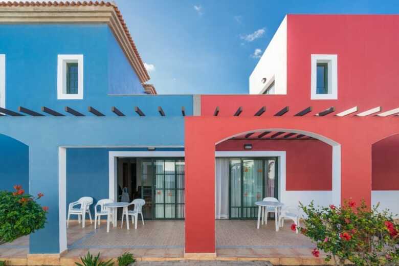 Hotel Broncemar Beach Suites