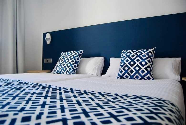 Hotel Broncemar Beach Suites