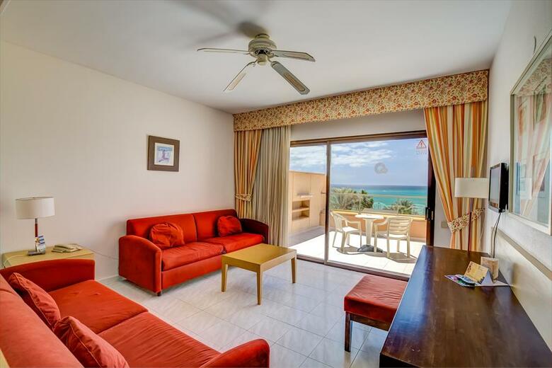Hotel Sbh Taro Beach