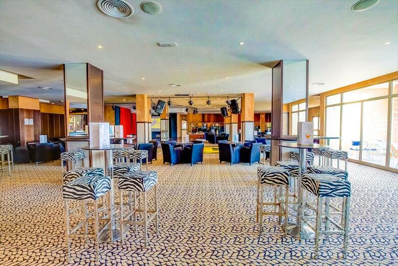 Hotel Sbh Taro Beach
