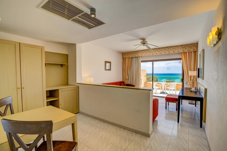 Hotel Sbh Taro Beach