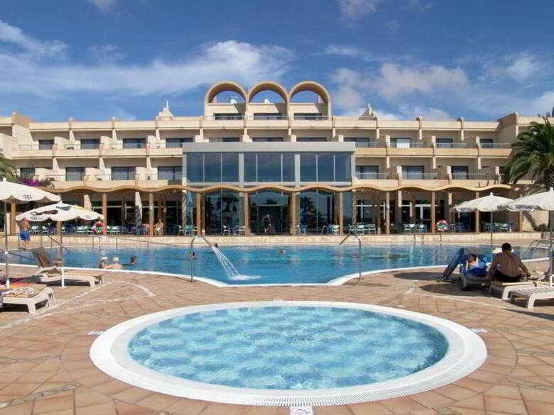 Hotel Sbh Taro Beach