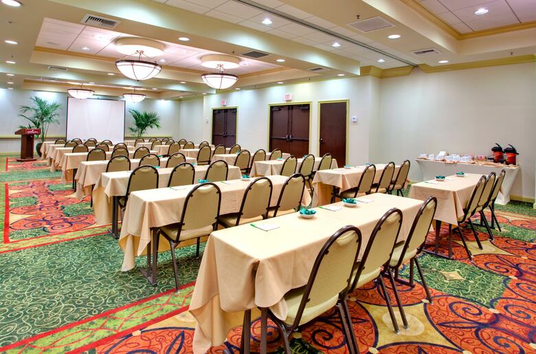 Hotel Holiday Inn Select San Diego North Miramar