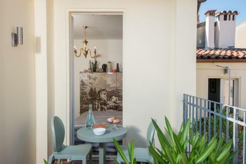 L'8 Boutique Design Apartments