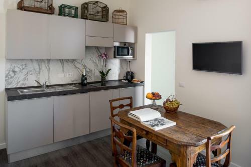 L'8 Boutique Design Apartments