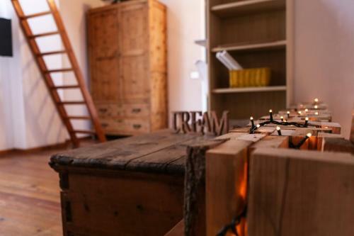 Hostal Casa Gioele Affittacamere Giallo