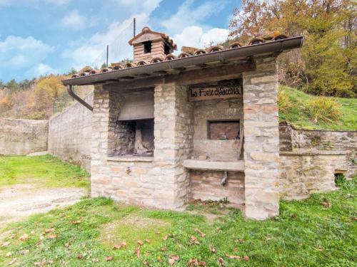 Inviting Apartment In Borgo Pace Amidst Hills
