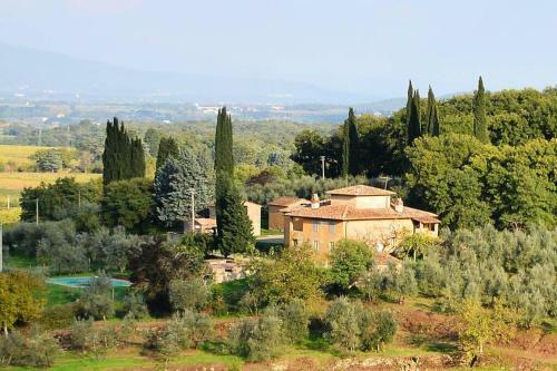 Villa Petrolo: B�ggina Country House