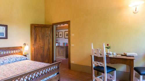 Villa Casale La Splendida 10
