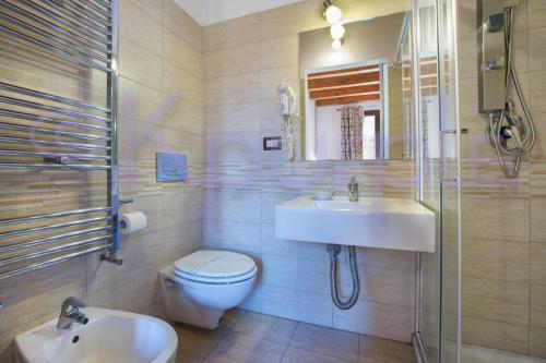 Hostal Le Api