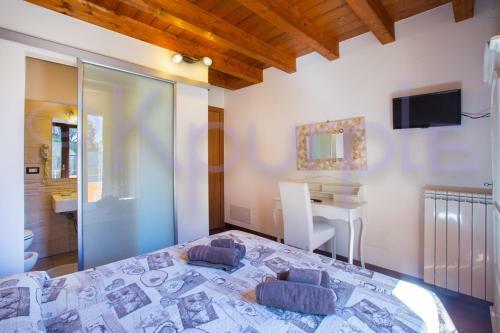 Hostal Le Api