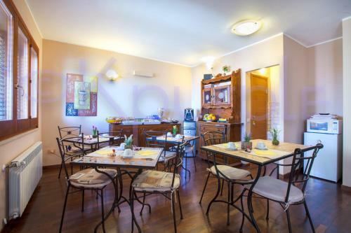 Hostal Le Api