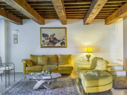 Luxurious Villa In Cagli With Indoor Swimming Pool