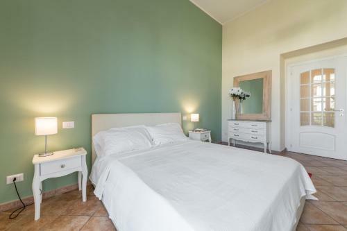Exma Luxury Apartment