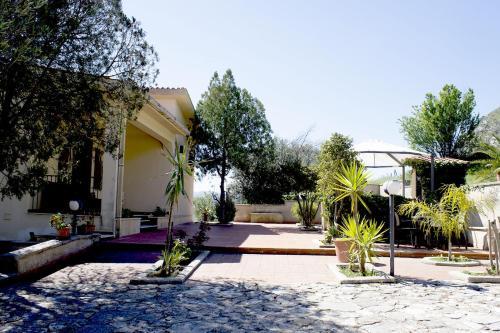 Bed & Breakfast Eden Di Segesta