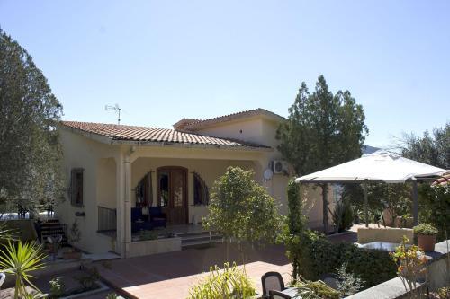 Bed & Breakfast Eden Di Segesta