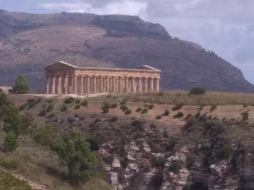 Bed & Breakfast Eden Di Segesta