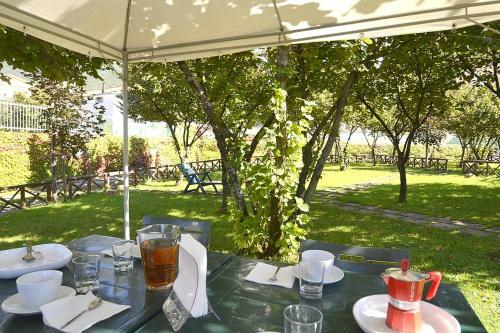 Calvanico Villa Sleeps 8 Wifi