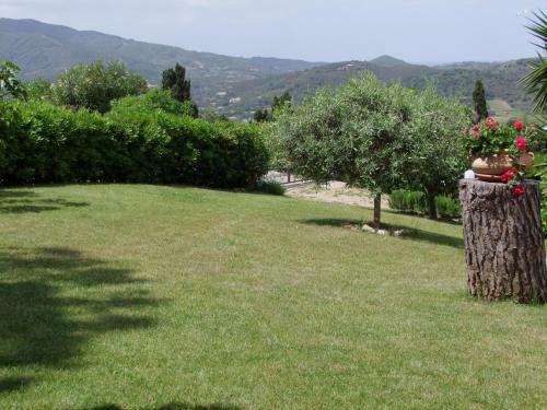 Apartment In Villa 24 Persons With Large Garden Stella