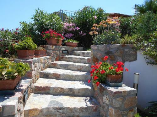 Apartment In Villa 24 Persons With Large Garden Stella