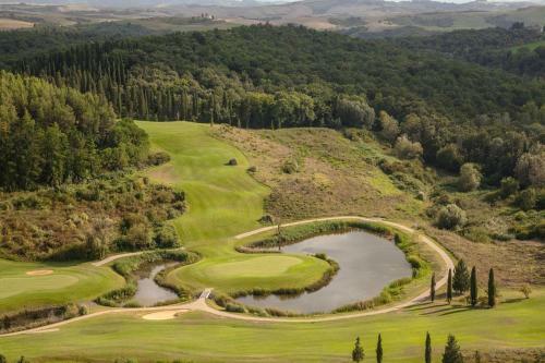Castelfalfi Apartment Sleeps 4 Pool Air Con Wifi