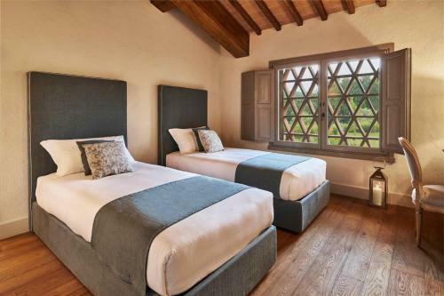 Castelfalfi Villa Sleeps 16 With Pool And Air Con