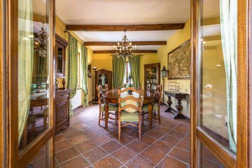 Casa Con Piscina Tra Borgo E Campagna