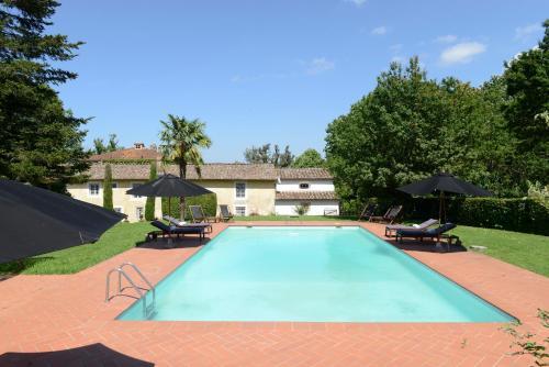 Colle Di Compito Villa Sleeps 12 Pool Air Con Wifi