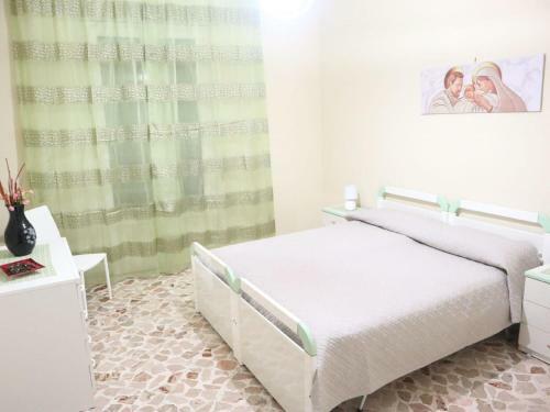 Lovely Holiday Home In Castelvetrano With Balcony