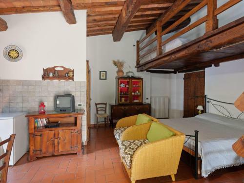 Rustic Farmhouse In Castiglion Fiorentino With Bbq