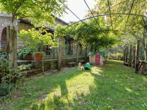 Rustic Farmhouse In Castiglion Fiorentino With Bbq