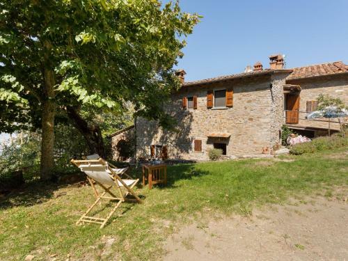 Rustic Farmhouse In Castiglion Fiorentino With Bbq