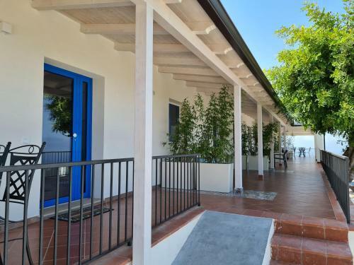 Hostal Skyview Cefal�