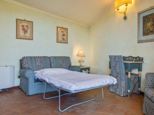 Quaint Holiday Home In Collazzone With Sauna & Whirlpool