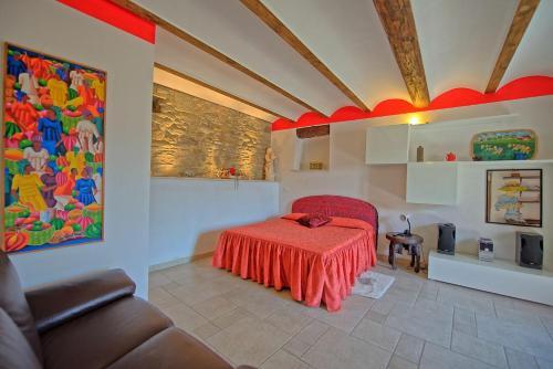 Il Borgo Apartment Sleeps 3 With Pool And Wifi