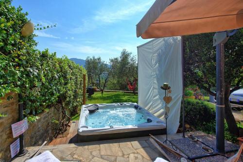 Il Borgo Apartment Sleeps 3 With Pool And Wifi