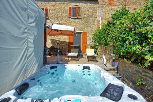 Il Borgo Apartment Sleeps 3 With Pool And Wifi