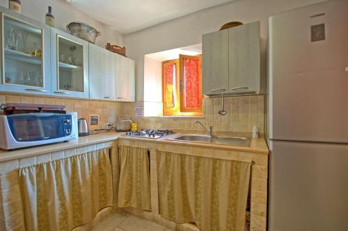 Il Borgo Apartment Sleeps 3 With Pool And Wifi
