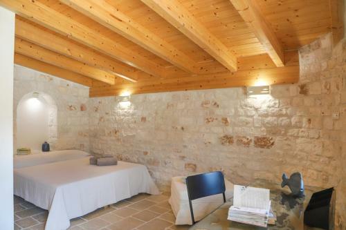 Cozzana Villa Sleeps 6 With Pool And Air Con