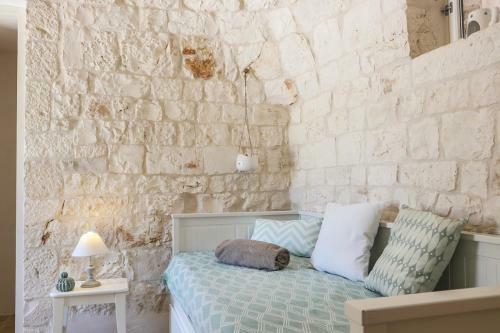 Cozzana Villa Sleeps 6 With Pool And Air Con