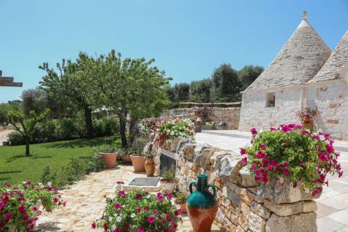 Cozzana Villa Sleeps 6 With Pool And Air Con