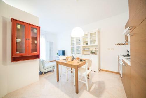 Bright Apartments Desenzano - Garibaldi City Centre