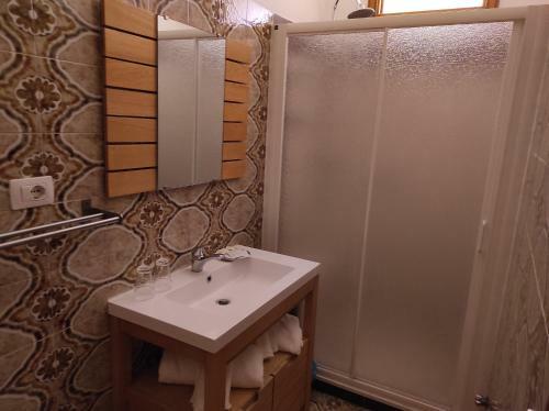 Hostal Monolocali Da Vinci
