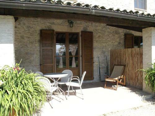 Villa Amazing Apartment In Fabro With Swimming Pool