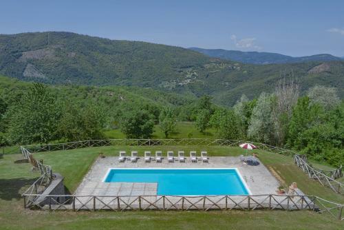 Felcino Nero Villa Sleeps 12 Pool Air Con Wifi