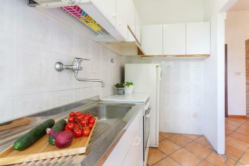 Apartamento Casolare Di Campagna Con Parcheggio E Giardino