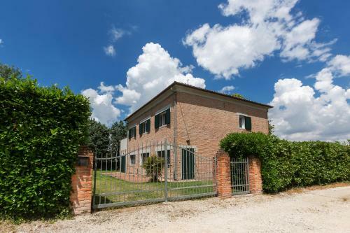Apartamento Casolare Di Campagna Con Parcheggio E Giardino