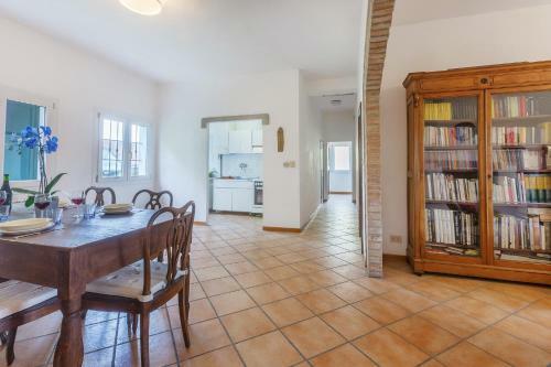Apartamento Casolare Di Campagna Con Parcheggio E Giardino